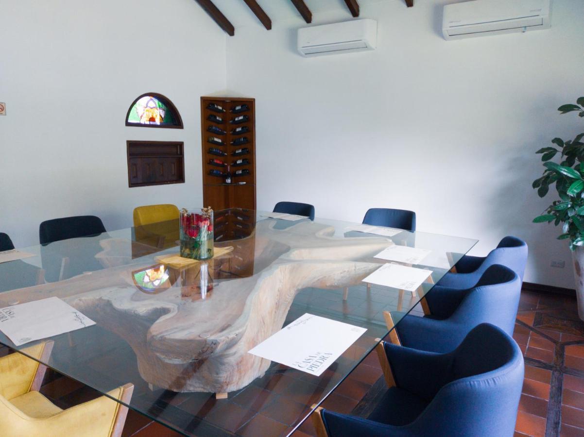 Hotel Boutique La Casa De Piedra Cali Extérieur photo