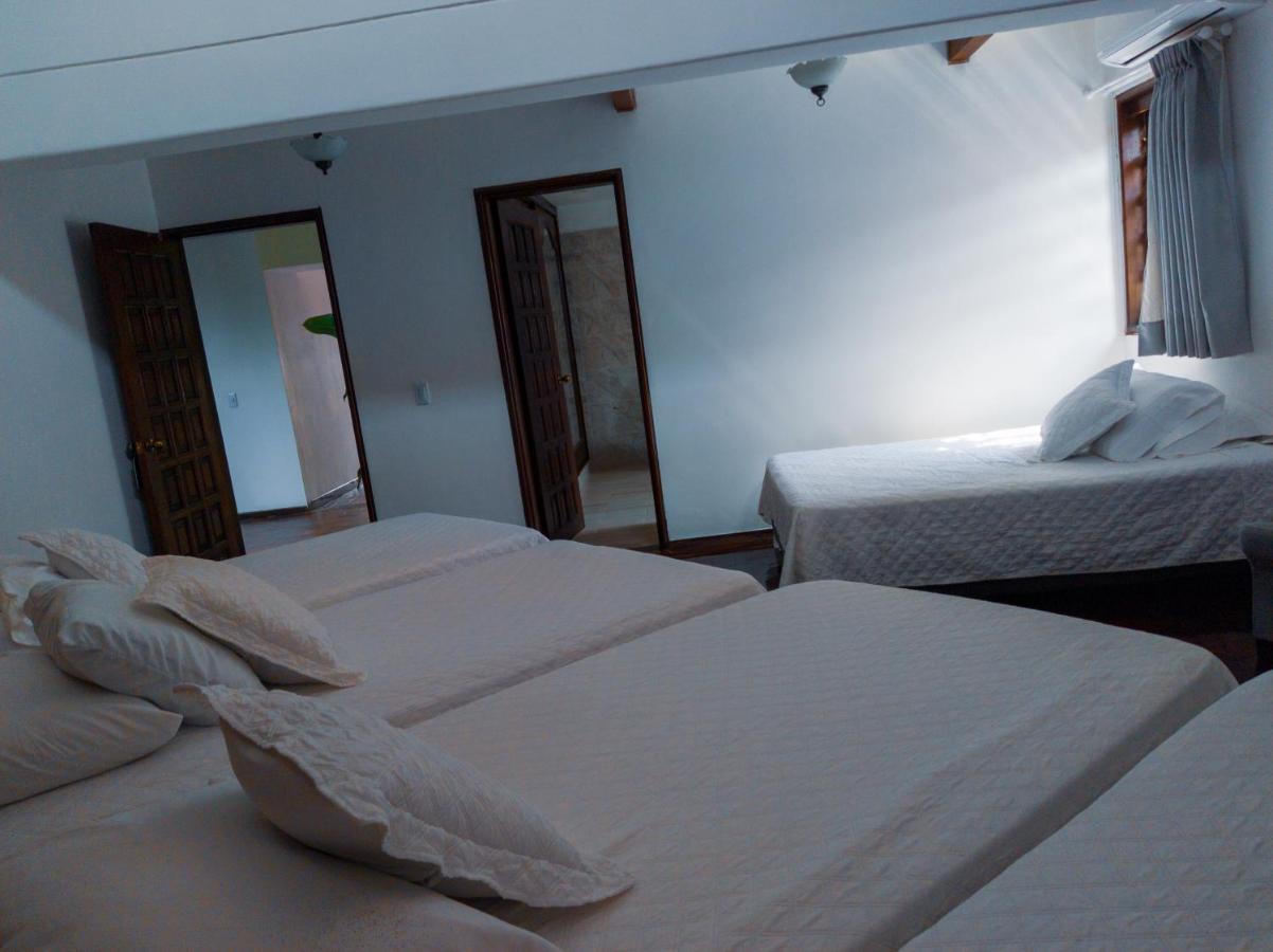 Hotel Boutique La Casa De Piedra Cali Extérieur photo