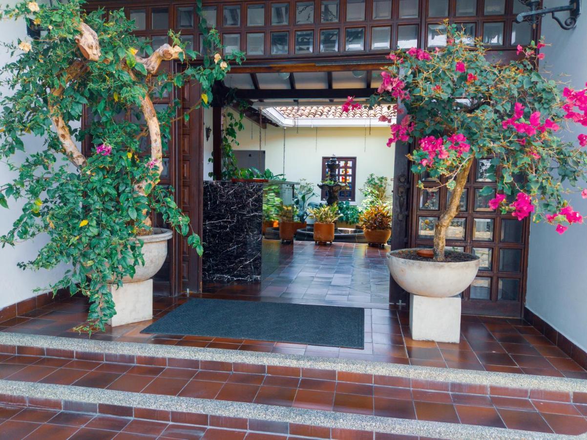 Hotel Boutique La Casa De Piedra Cali Extérieur photo