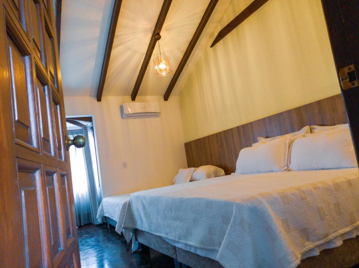 Hotel Boutique La Casa De Piedra Cali Extérieur photo