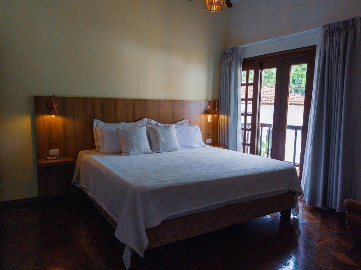 Hotel Boutique La Casa De Piedra Cali Extérieur photo
