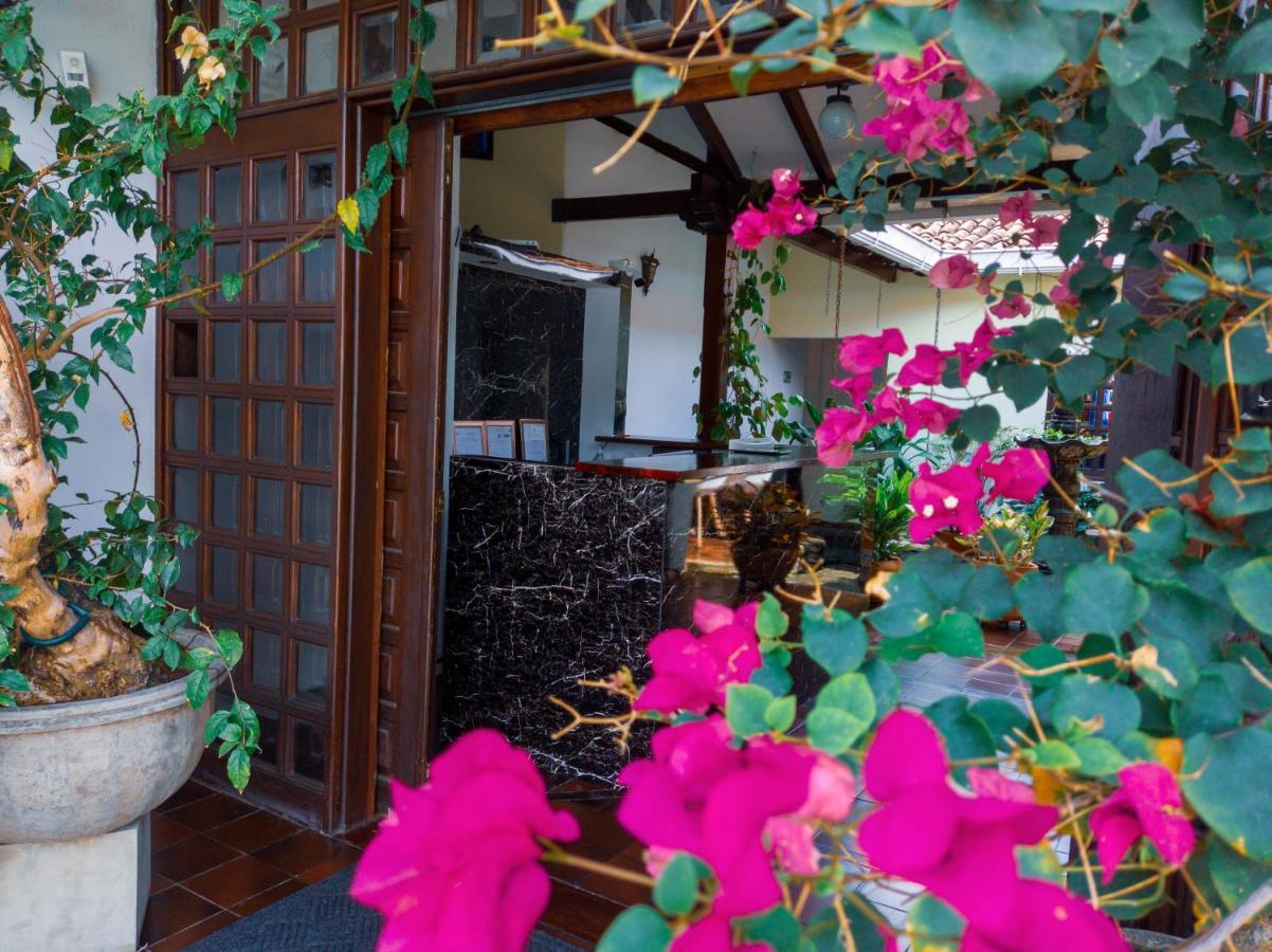 Hotel Boutique La Casa De Piedra Cali Extérieur photo