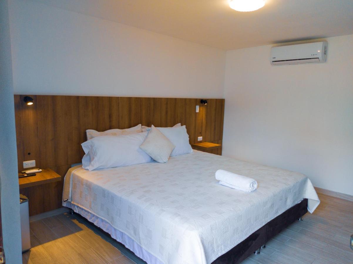 Hotel Boutique La Casa De Piedra Cali Extérieur photo